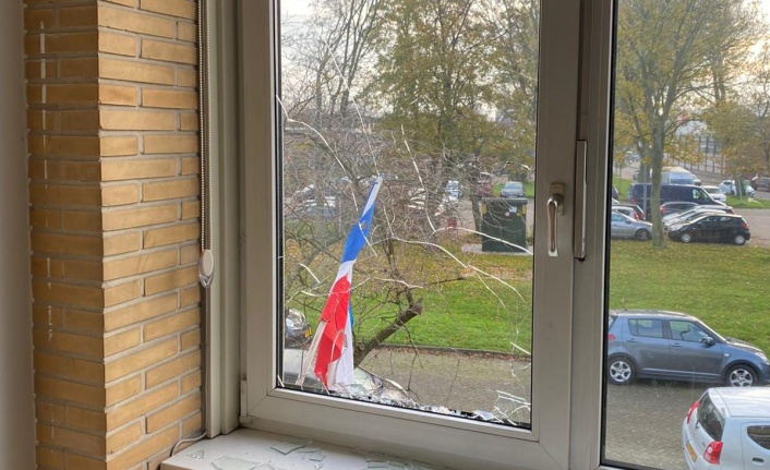 Hollanda'nın Zaandam kentinde bir camiye saldırı düzenlendi - Son Haber